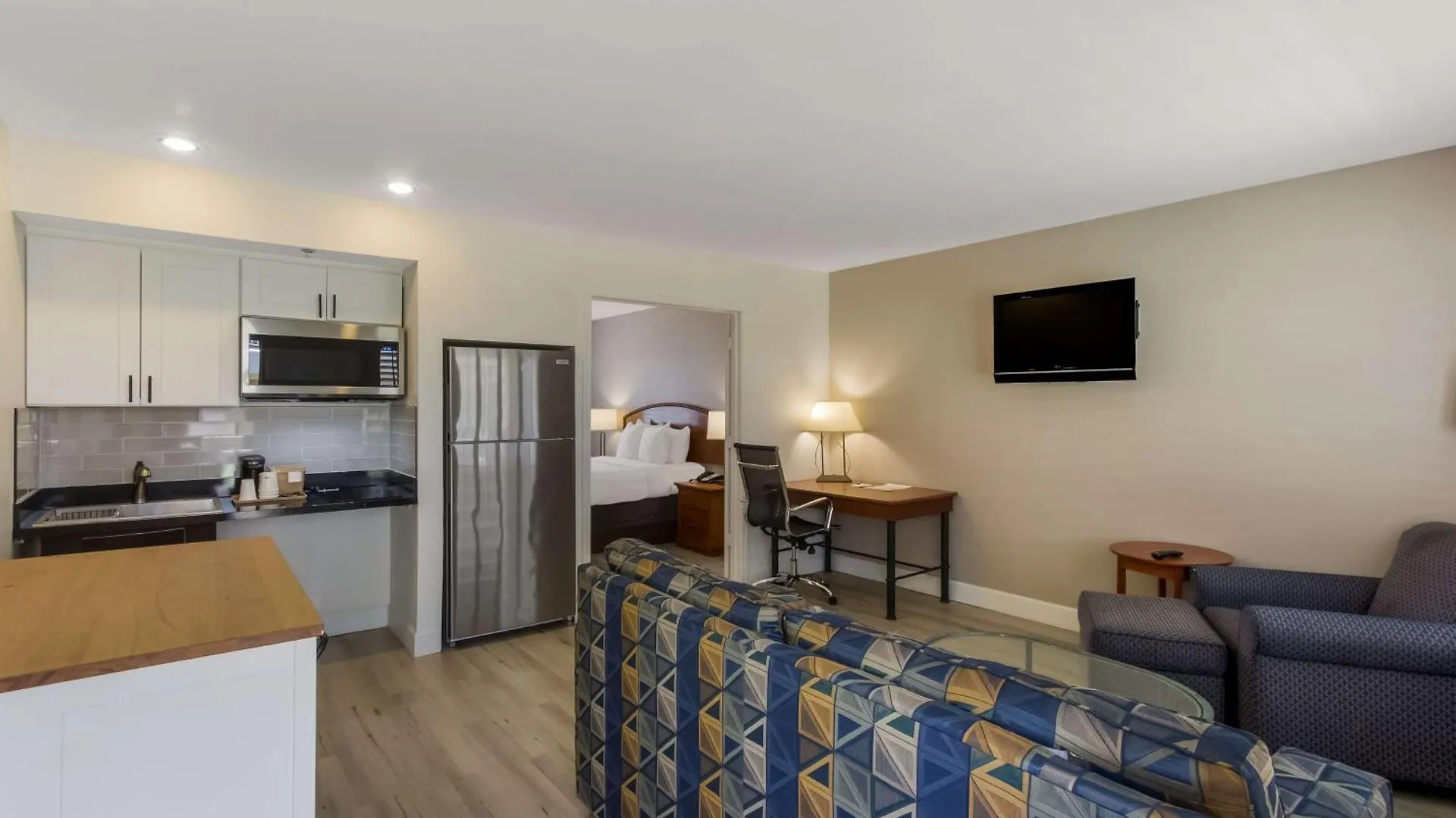 Surestay Plus Hotel By Best Western Tempe University