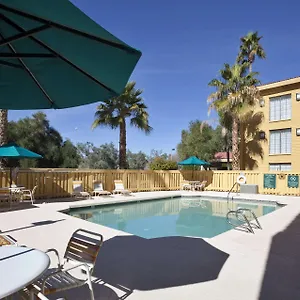 Hotel La Quinta By Wyndham Phoenix Sky Harbor Airport